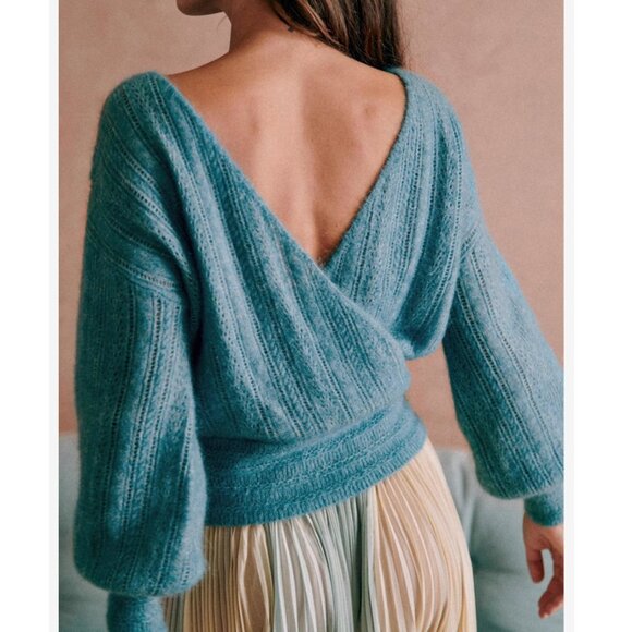 Sezane Cristina Jumper Small Ecru Ivory White Sweater French Wool Mohair V Neck - Picture 3 of 11